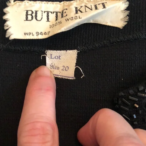 SPARKLE! Vintage Wool Open Cardigan Black Sweater with Rhinestone Trim  Sz L - Picture 4 of 8